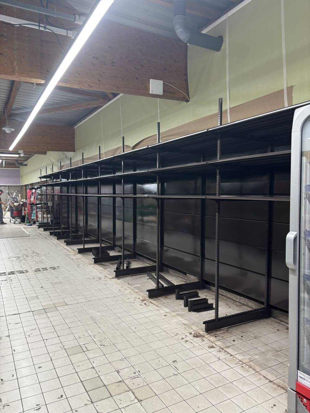 renovation intermarché 11